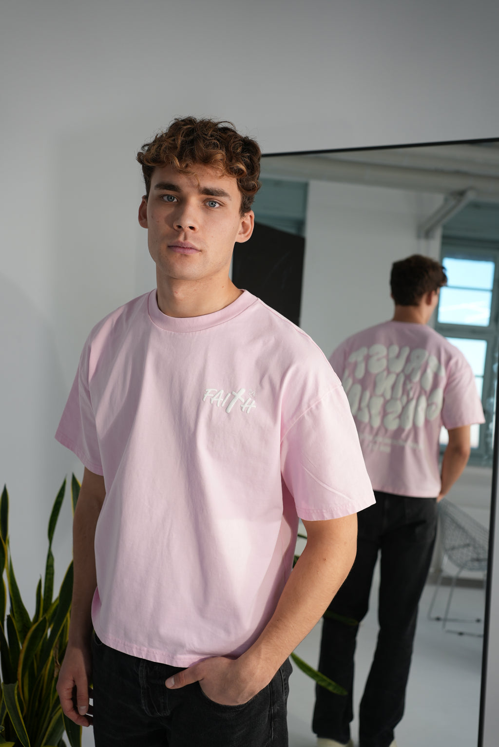 FAITH T-Shirt Pink